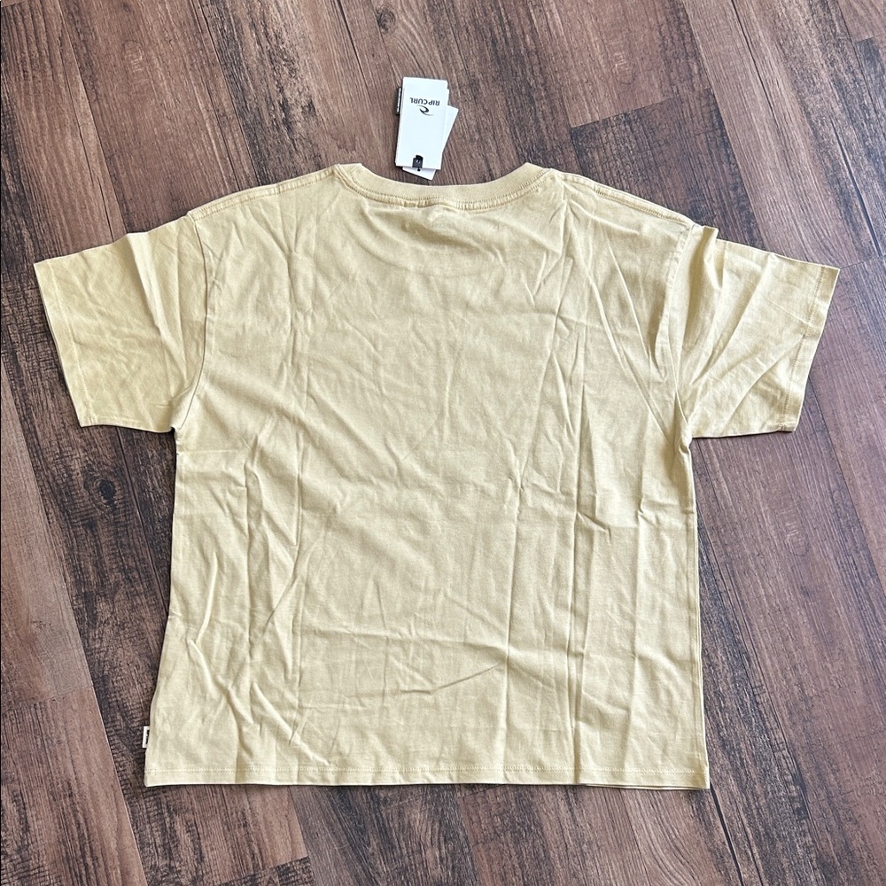 Rip Curl Mustard/ gold Tee with White Floral Design - Picture 2 of 4